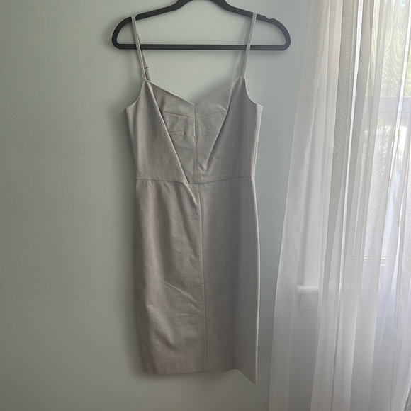 Banana Republic Dresses & Skirts - Banana Republic Gray Sleeveless Dress